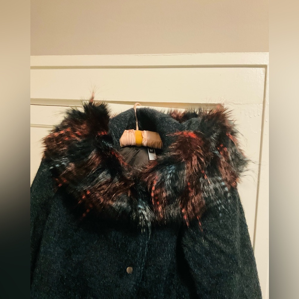 Winter Lux coat SOFT warm thick Hutch Jacket hood pockets medium FAUX fur